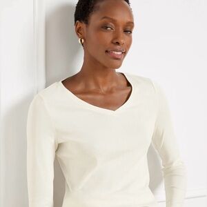 Dana Buchman Cream V-Neck Long Sleeve Top